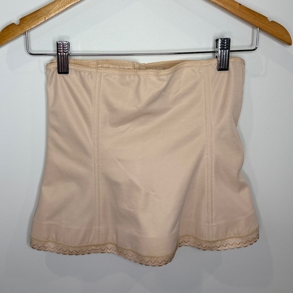 luleh Elegant Cream Lace Corset Top (XL) - Picture 4 of 7